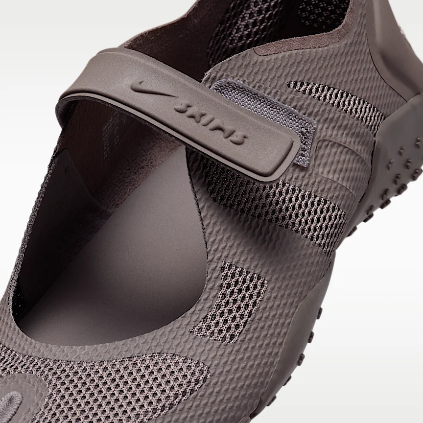 NIKE NikeSKIMS Rift Mesh — Women's Shoes - Image 7