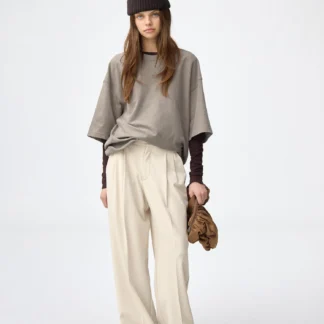 GU タックワイドパンツ(2026年度春秋商品)