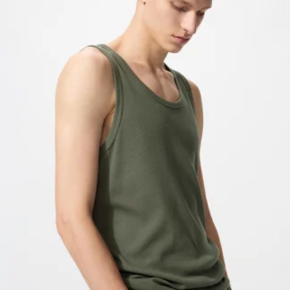 UNIQLO ドライカラーリブタンクトップ