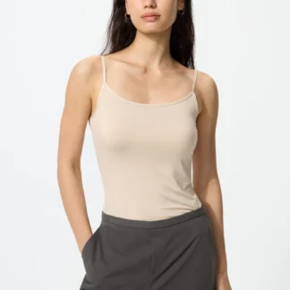 UNIQLO ヒートテックキャミソール