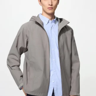 UNIQLO ブロックテックパーカ3Dカット