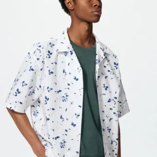 UNIQLO オープンカラーシャツ