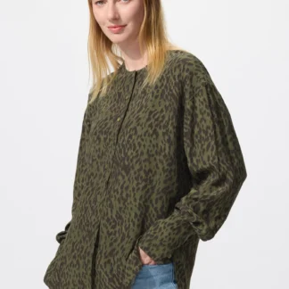 UNIQLO レーヨンノーカラーブラウス