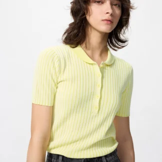 UNIQLO プリーツニットポロセーター