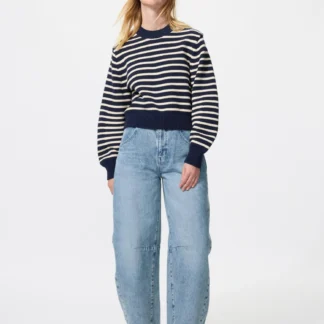 UNIQLO バレルレッグジーンズ