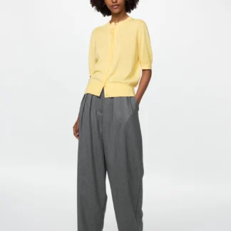 UNIQLO ウールワイドテーパードパンツ