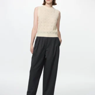 UNIQLO ウールワイドテーパードパンツ