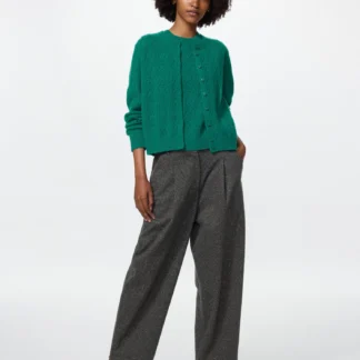 UNIQLO ブラッシュドジャージーバレルレッグパンツ