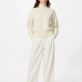 UNIQLO ブラッシュドジャージーバレルレッグパンツ