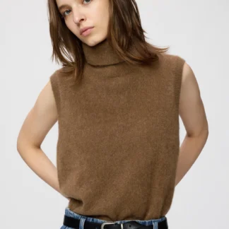 UNIQLO フラッフィカシミヤベスト
