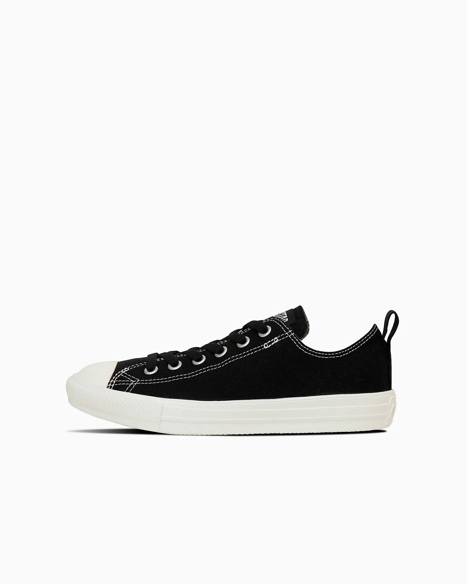 Converse Бүх оддын гэрэлтэй чөлөөт үдээс