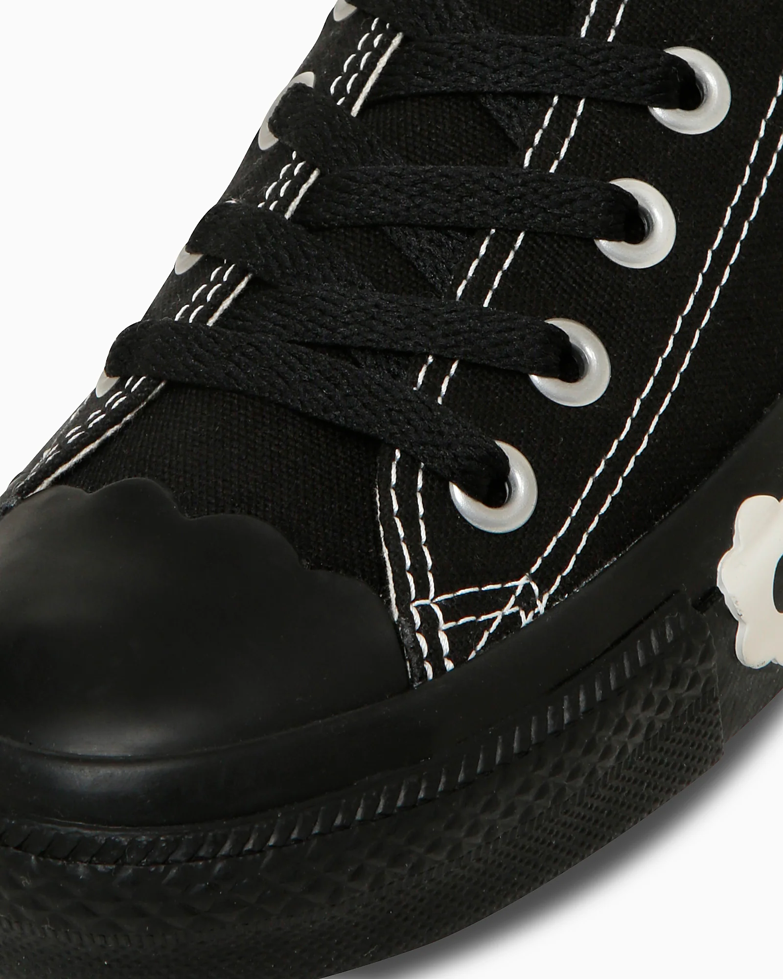 Converse Бүх оддын цэцэгчин үхэ? - Image 7