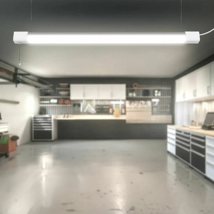 COSTCO Koda Modern Directional Shop Light 6000 lumen - Image 4