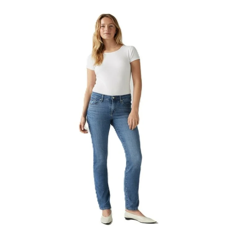 COSTCO Levis Womens Classic Straight Jeans - Image 2