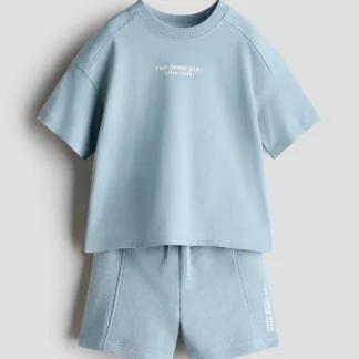 H&M Tシャツ&ショートパンツ 2アイテムセット
