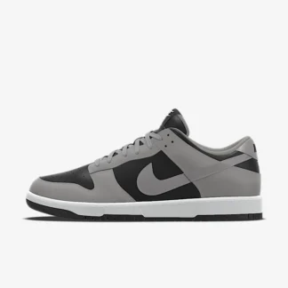 NIKE ダンク LOW By You — カスタム ウィメンズシューズ