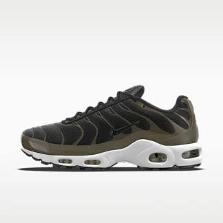 NIKE エア マックス プラス By You — ウィメンズシューズ