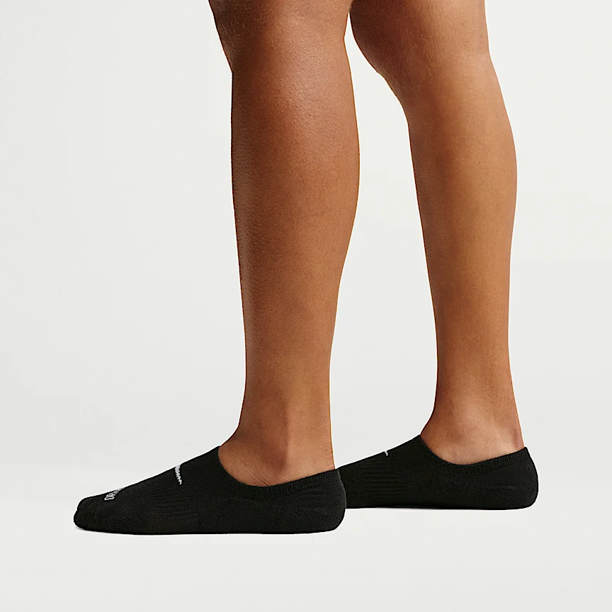 NIKE Everyday Plus Cushioned — Women's Training Footie Socks (3 Pairs) - Image 3