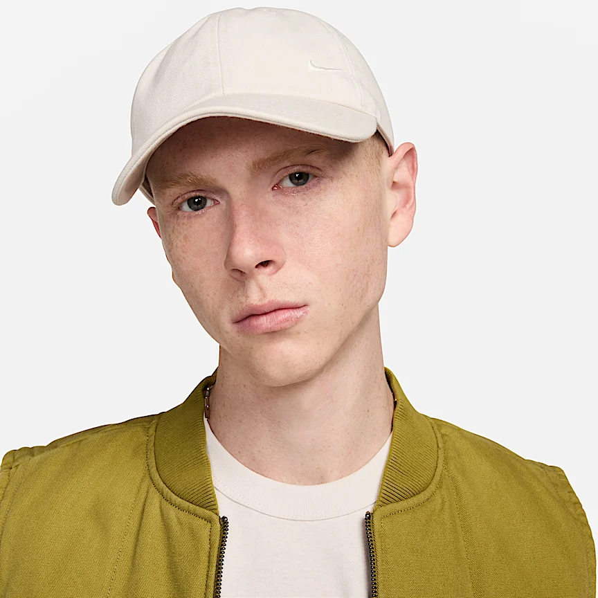 NIKE Club — Unstructured Cap