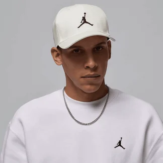 NIKE ジョーダン ライズ — ストラクチャード カーブド ビル キャップ