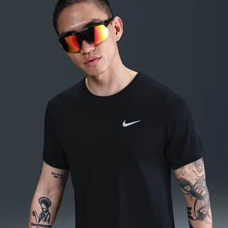 NIKE マイラー ブリーズ — メンズ Dri-FIT ショートスリーブ ランニングトップ