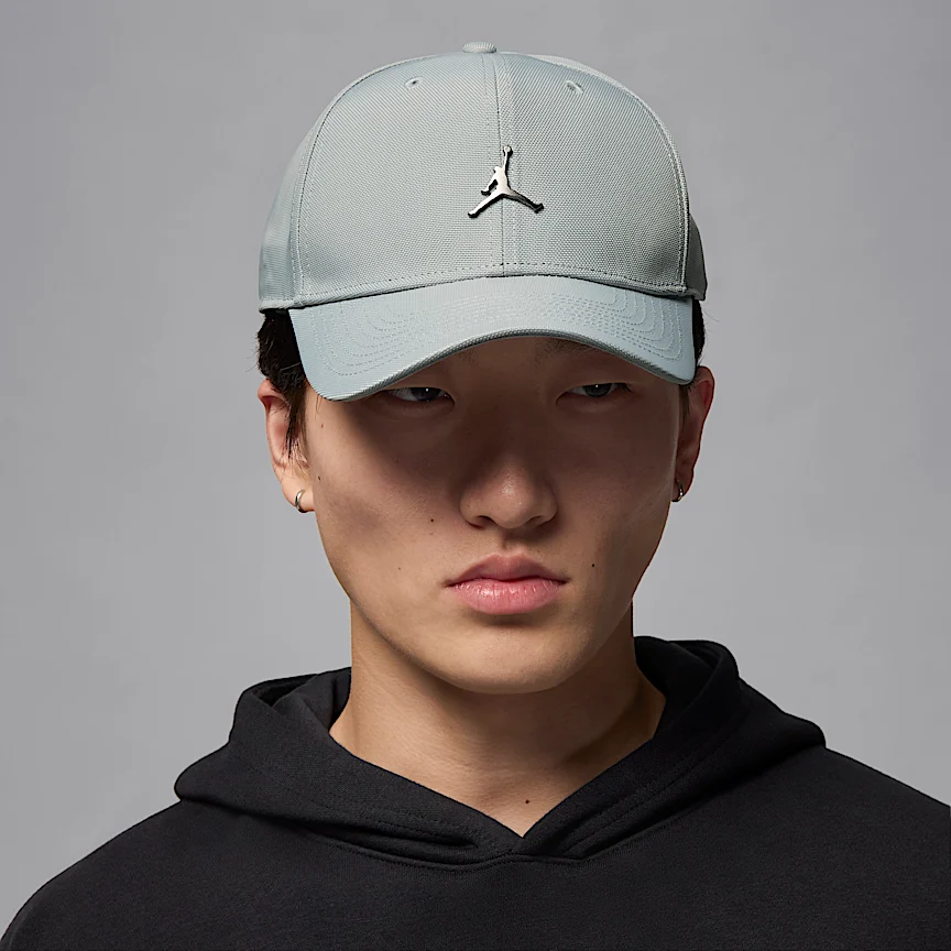 NIKE ジョーダン ライズ — ストラクチャード メタル ジャンプマン キャップ