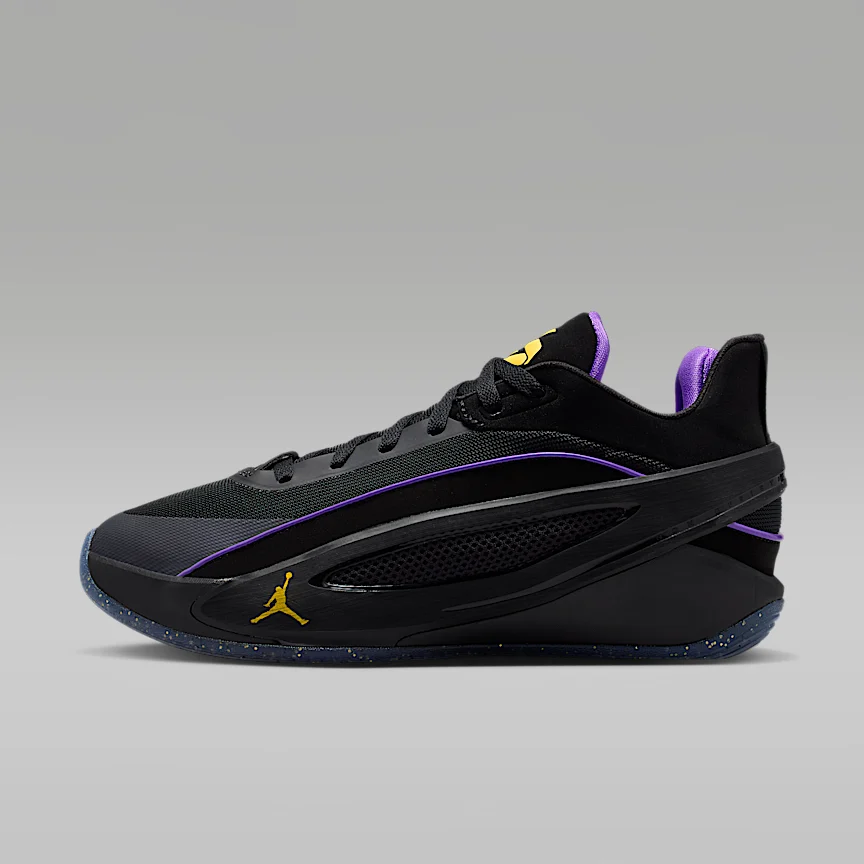 NIKE ルカ5 — バスケットボールシューズ