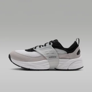 NIKE ジョーダン トランナー O/S — メンズシューズ