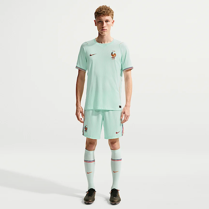NIKE フランス ナショナルチーム 2026 マッチ アウェイ — メンズ ナイキ Aero-FIT サッカー ユニフォーム トップス - Image 4