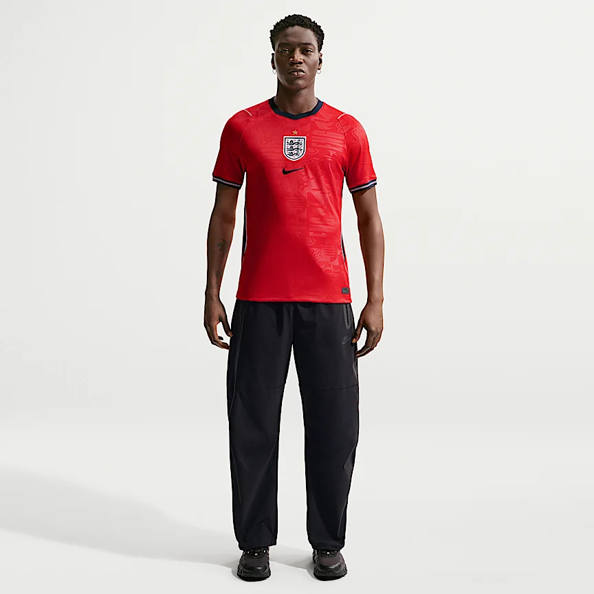 NIKE イングランド ナショナルチーム 2026 スタジアム アウェイ — メンズ ナイキ Dri-FIT サッカーユニフォーム - Image 4