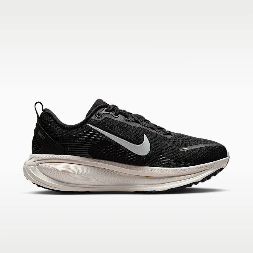 NIKE Vomero 18 — Women's Road Running Shoes (Wide) - Image 3