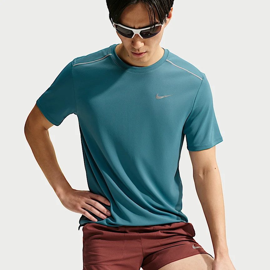 NIKE マイラー — メンズ Dri-FIT UV プロテクション ショートスリーブ ランニングトップ - Image 3