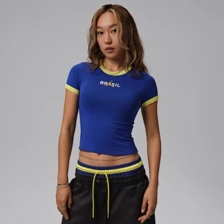 NIKE ジョーダン — ウィメンズ グラフィック ブラジル クルーネック シャツ