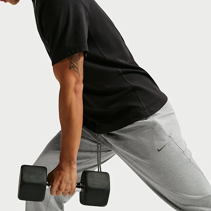 NIKE プライマリー ナノニット — メンズ Dri-FIT UV プロテクション パフォーマンスパンツ - Image 4