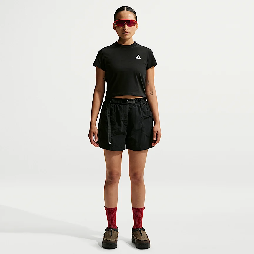 NIKE ACG — ウィメンズ Dri-FIT ショートスリーブ トップ - Image 4
