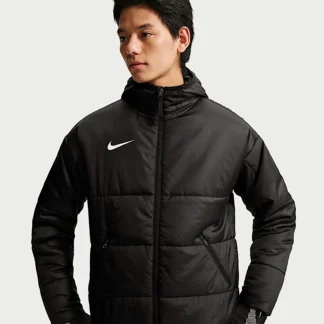 NIKE アカデミー — メンズ サッカー シンセティックフィル ジャケット