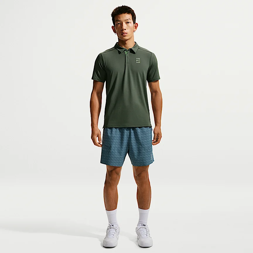 NIKE コート アドバンテージ — メンズ Dri-FIT テニス ショートパンツ