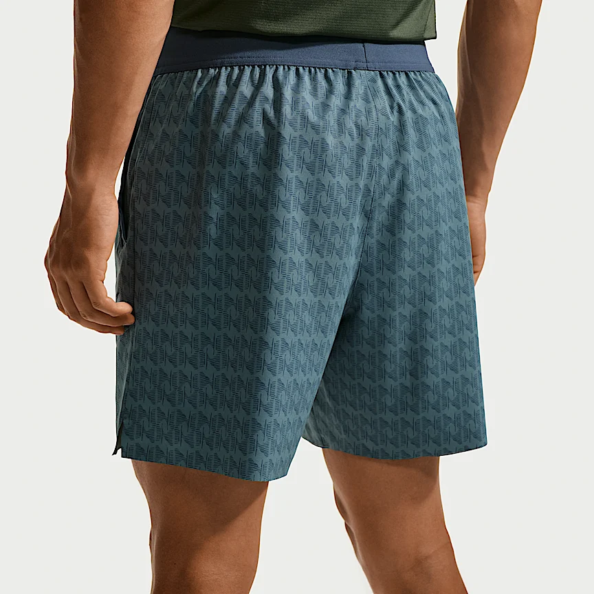NIKE コート アドバンテージ — メンズ Dri-FIT テニス ショートパンツ - Image 3