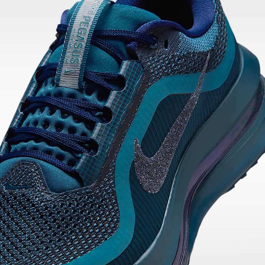 NIKE ペガサス プレミアム ウィズ スワロフスキー® クリスタルズ — ウィメンズ ロードランニングシューズ - Image 7
