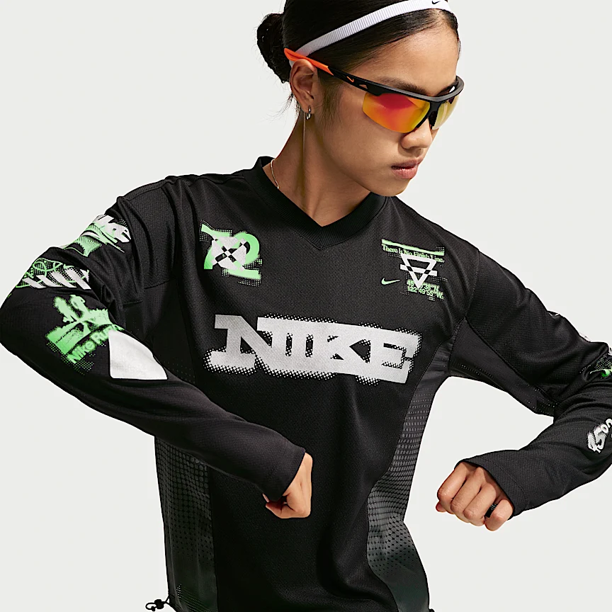 NIKE スウィフト — ウィメンズ ロングスリーブ ランニングトップ - Image 3