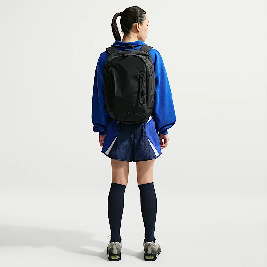 NIKE スポーツウェア — ウィメンズ ルーズ ミッドライズ トラック ショートパンツ - Image 5
