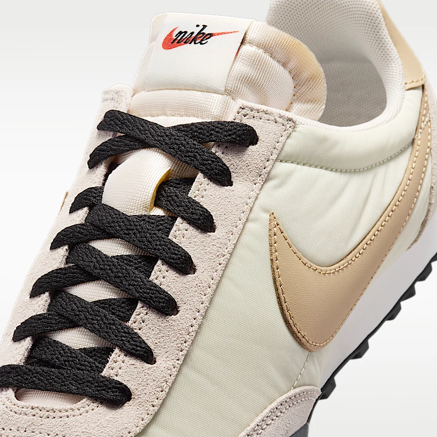 NIKE ワッフル レーサー — メンズシューズ - Image 7