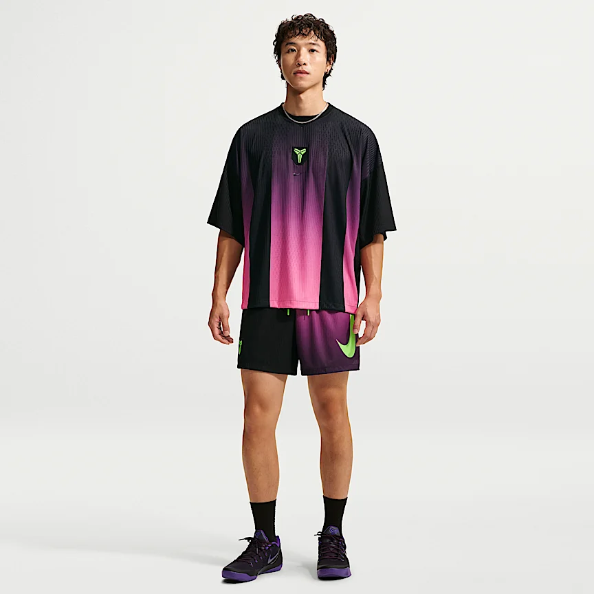 NIKE コービー マンバキュリアル — メンズ Aero-FIT サッカーショートパンツ