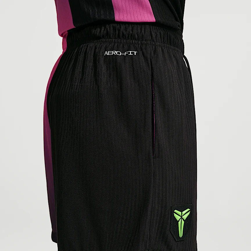 NIKE コービー マンバキュリアル — メンズ Aero-FIT サッカーショートパンツ - Image 3