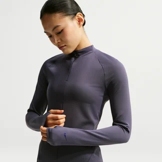 NIKE ユニバーサ — ウィメンズ 1/4ジップ ロングスリーブ トップス