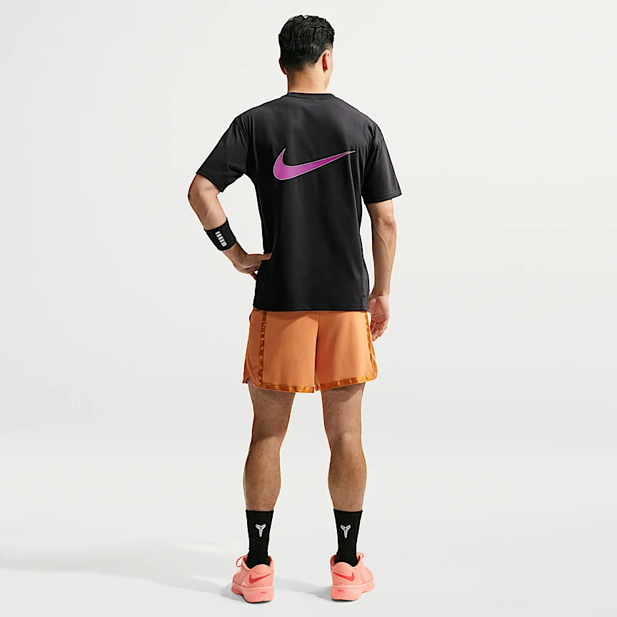 NIKE コービー マンバキュリアル — メンズ バスケットボール Tシャツ - Image 5