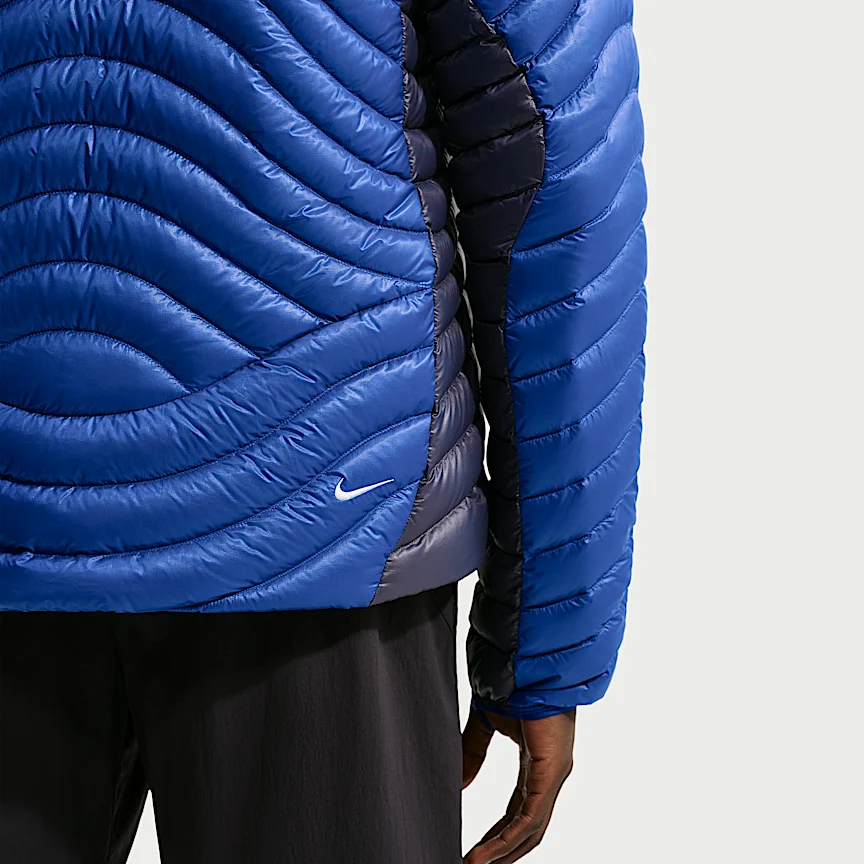 NIKE ACG ラバ フロー ウルトラライト — メンズ Therma-FIT ADV ダウンジャケット - Image 2