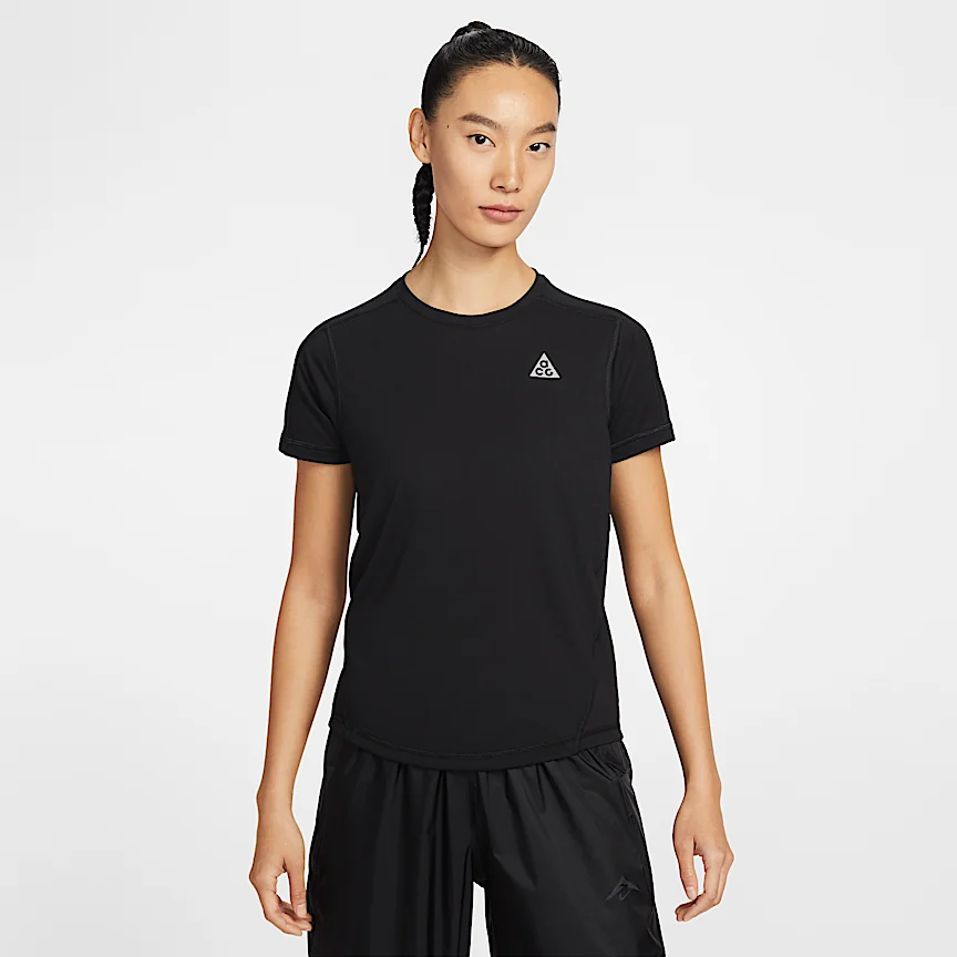 NIKE ACG — ウィメンズ Dri-FIT ショートスリーブ トレイルランニング トップス