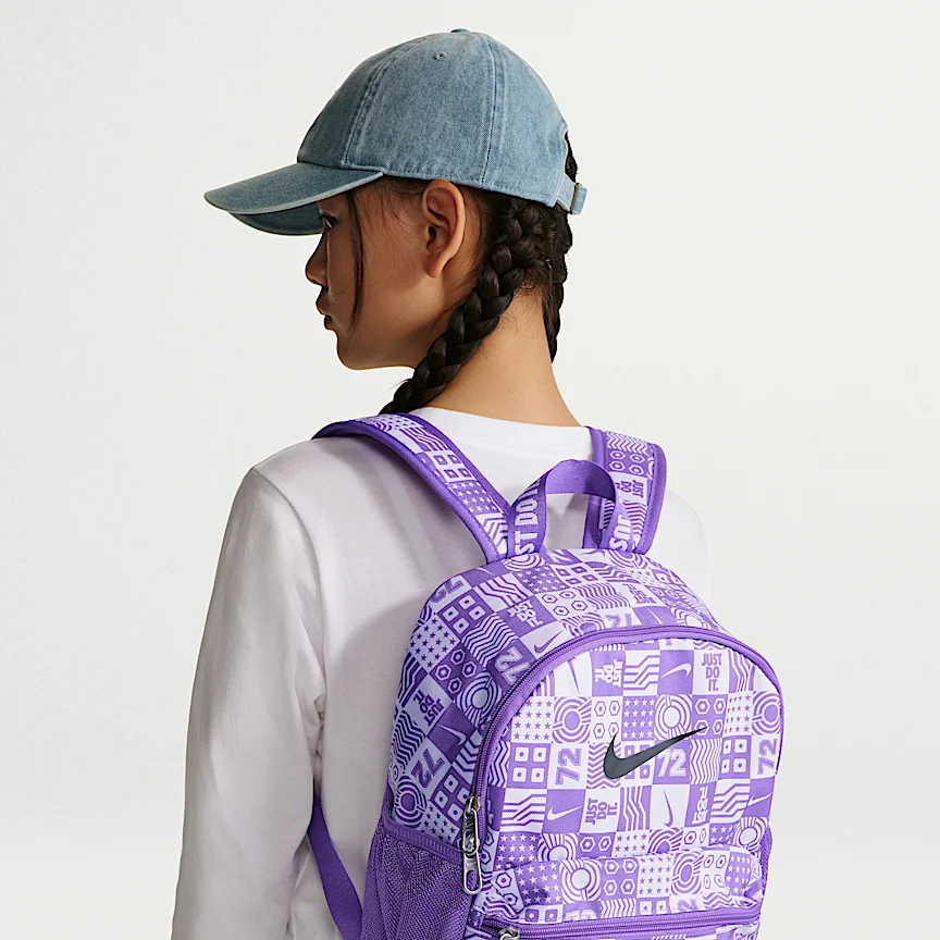 NIKE JDI バックパック — キッズ ミニ バックパック (11L)