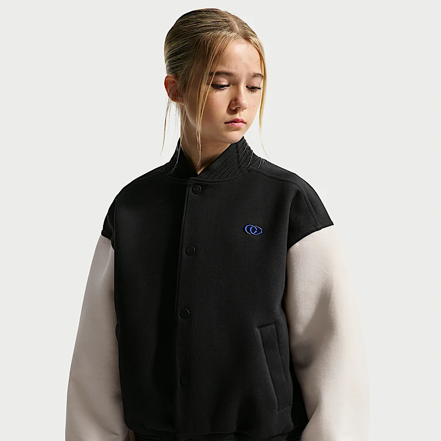 NIKE ケイトリン・クラーク — ナイキ キッズ バーシティ ジャケット - Image 2